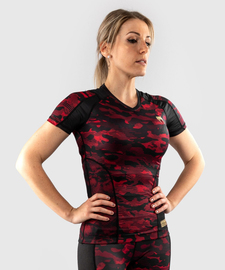 Жіночий рашгард Venum Defender Rashguard Short Sleeves Black Red